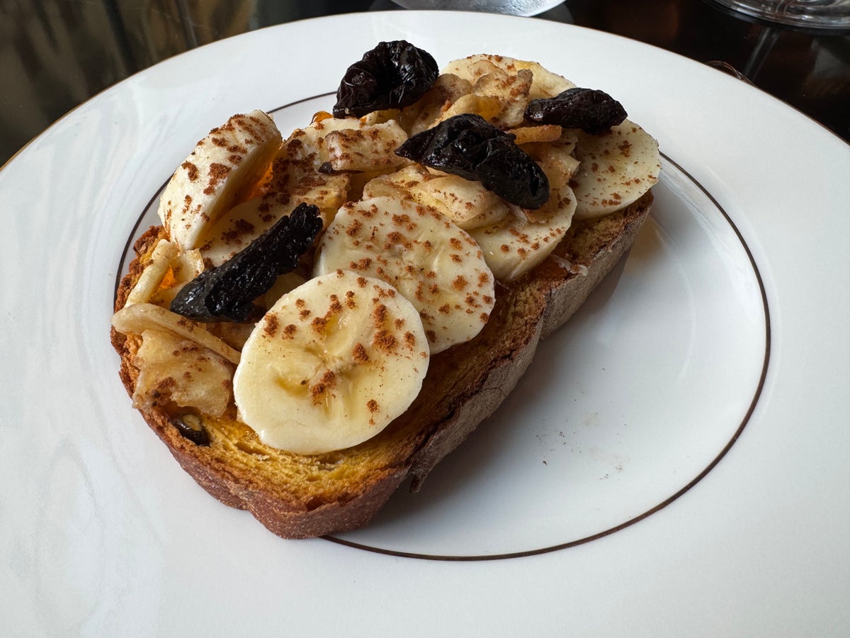 Grand Hotel Centenari Valencia Marriott Autograph Collection restaurant pumpkin toast