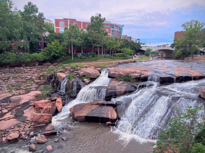 The Ultimate Greenville, SC, Weekend Travel Guide: Top Hotels, Dining, Attractions
