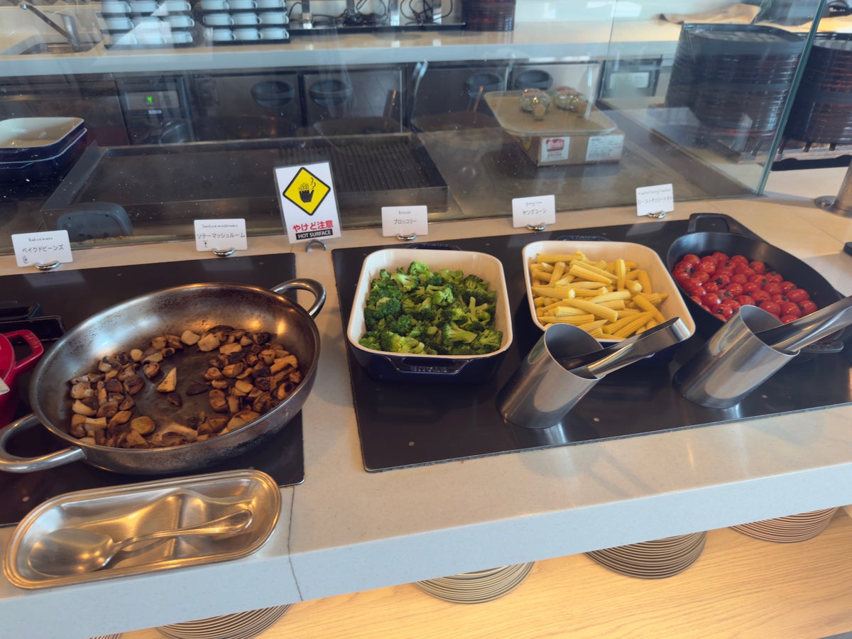 Hilton Odawara Resort Spa breakfast hot foods