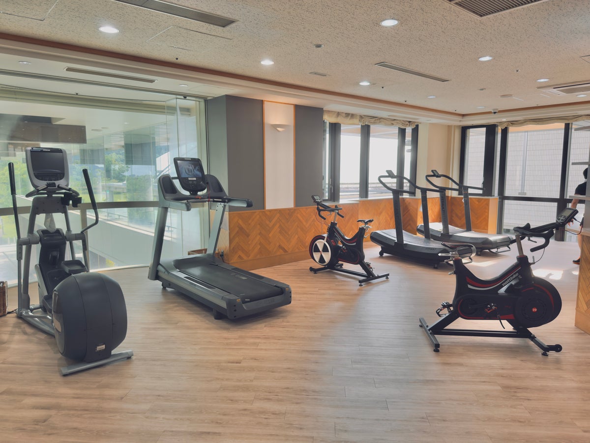 Hilton Odawara Resort athlete gym equipment
