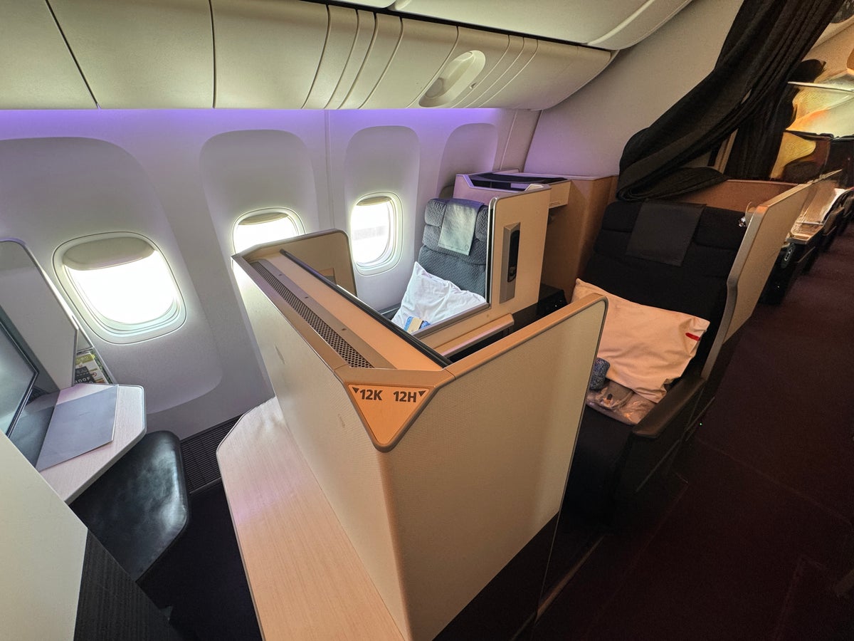 Japan Airlines business class seat