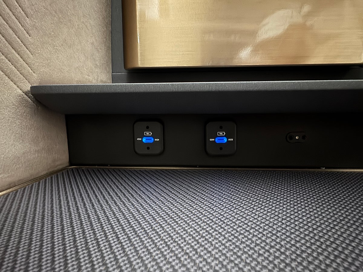 Korean Prestige 2.0 Suites charging outlets