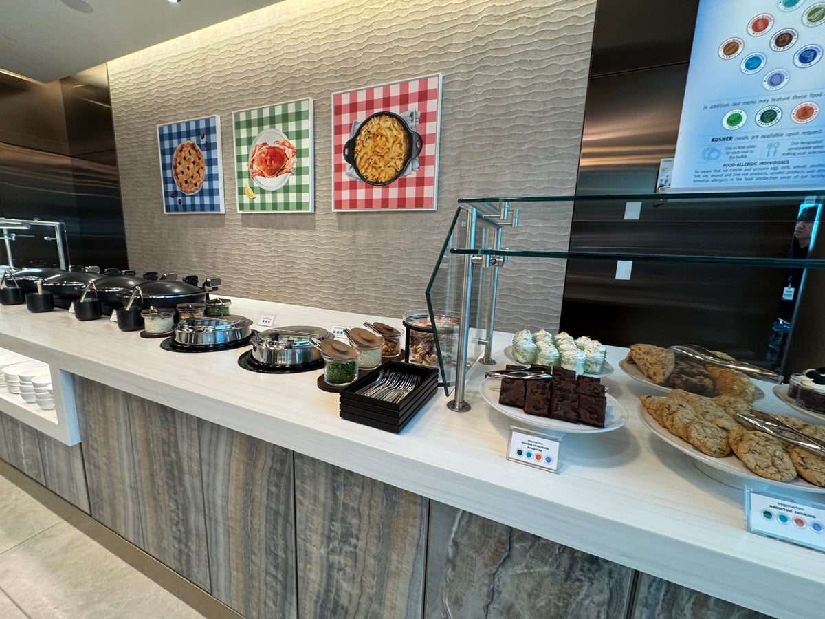 New Delta Sky Club SEA Soup Dessert