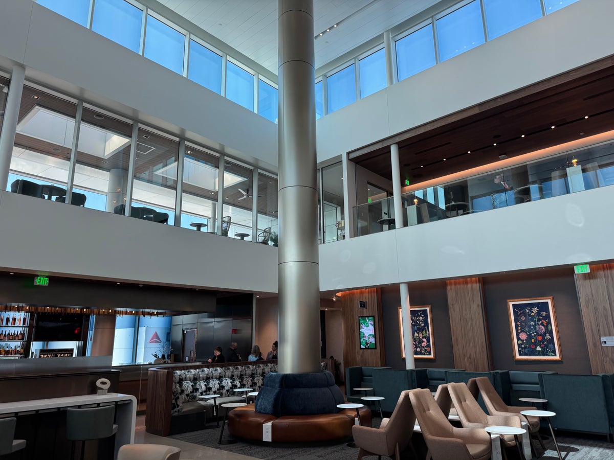 New Delta Sky Club SEA Two Floors