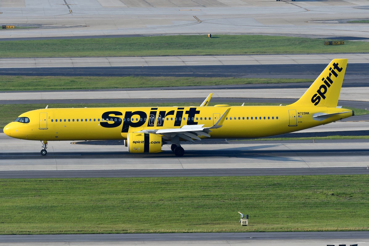 Spirit A321neo taxiing ATL