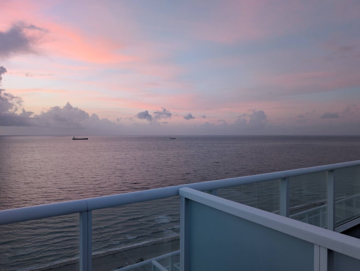 W Fort Lauderdale Supreme Suite balcony sunrise view W Fort Lauderdale Supreme Suite balcony sunrise view