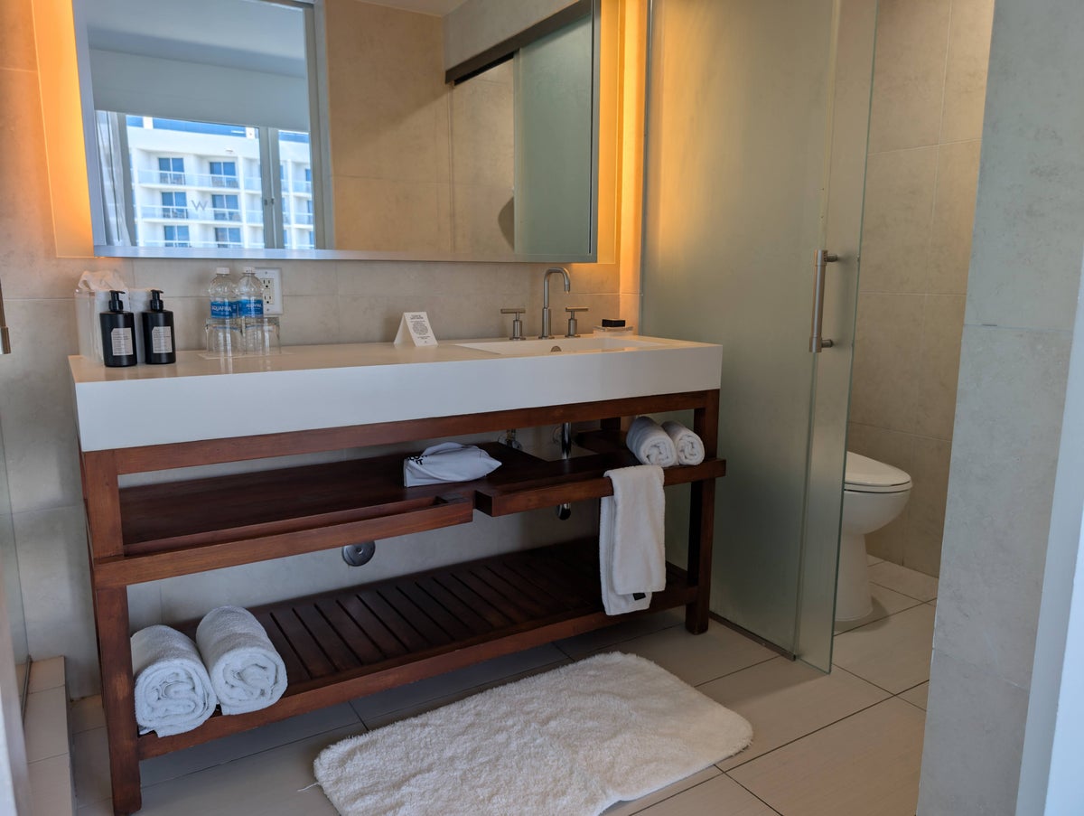 W Fort Lauderdale Supreme Suite bathroom