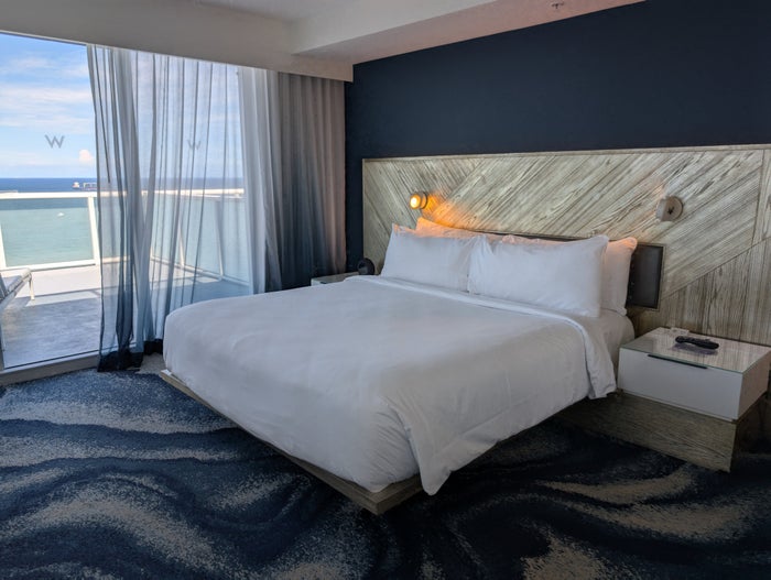 W Fort Lauderdale Supreme Suite bedroom W Fort Lauderdale Supreme Suite bedroom