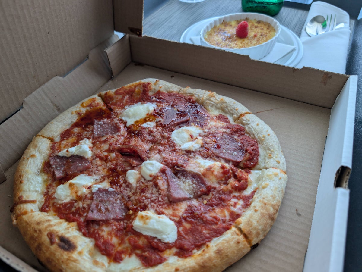 W Fort Lauderdale food and beverages room service pizza