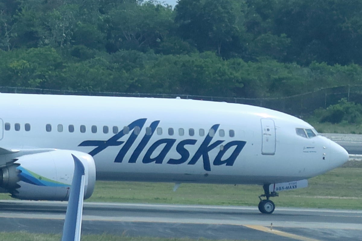 20 Best Ways To Earn Lots of Alaska Airlines Mileage Plan Miles