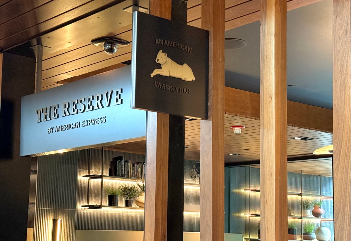 Atlanta ATL American Express Centurion Lounge The Reserve