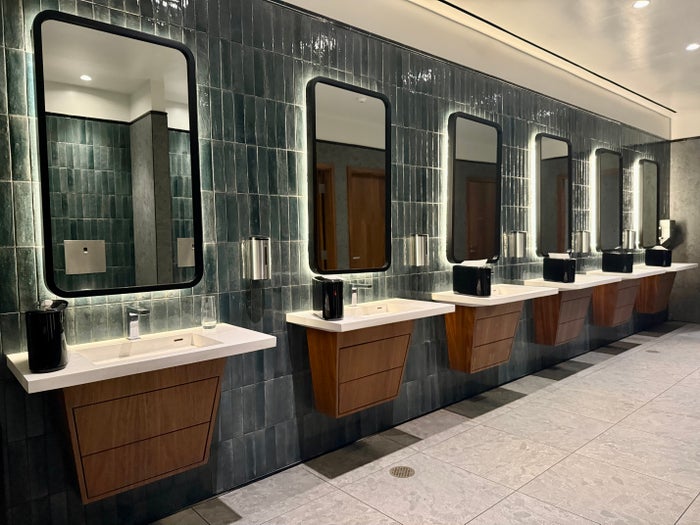 Atlanta ATL American Express Centurion Lounge restroom Atlanta ATL American Express Centurion Lounge restroom