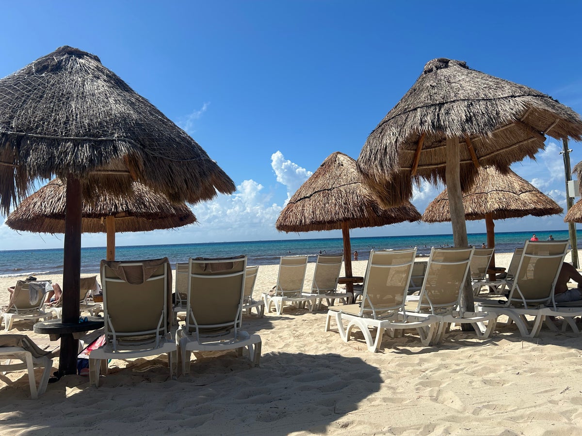 Beach chairs Iberostar Waves Quetzal