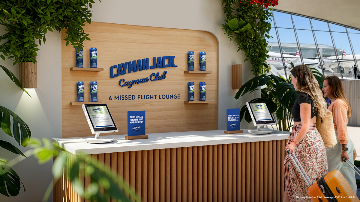 Cayman Club Lounge check in