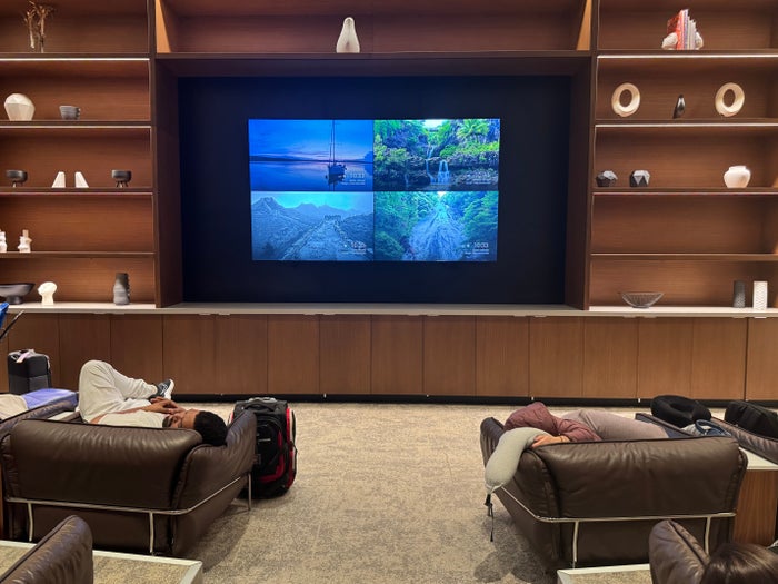 Copa Club PTY Terminal 2 TV room sleeping Copa Club PTY Terminal 2 TV room sleeping