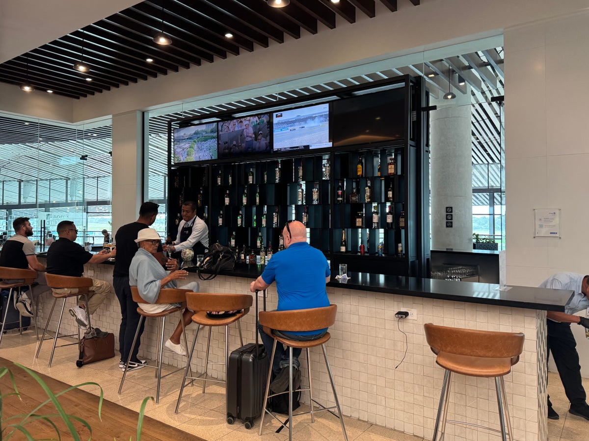Copa Club PTY Terminal 2 bar closeup