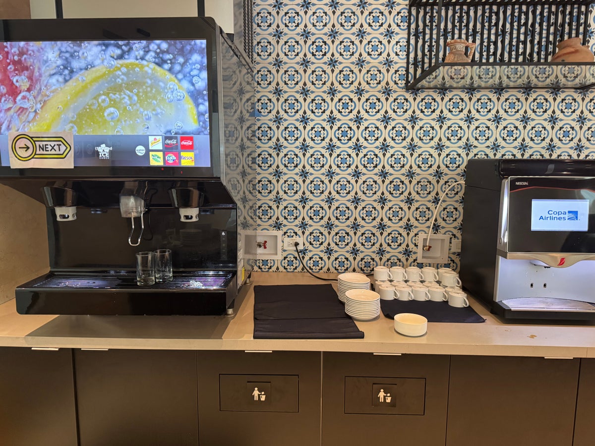 Copa Club PTY Terminal 2 drink station broken