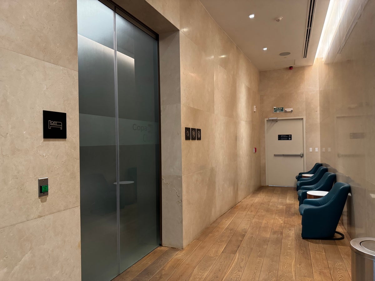 Copa Club PTY Terminal 2 quiet room entrance