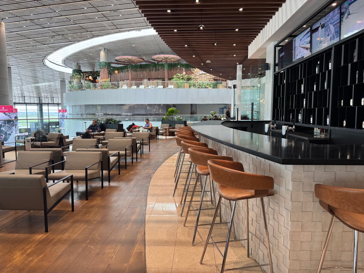 Copa Club PTY Terminal 2 terrace bar side view