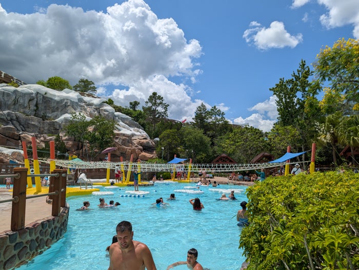 The Best Travel Deals Available for Black Friday, Cyber Monday, and Travel Tuesday 2025
