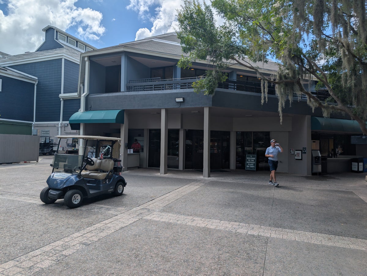 Disney's Saratoga Springs Resort & Spa amenities Lake Buena Vista Golf Course pro shop