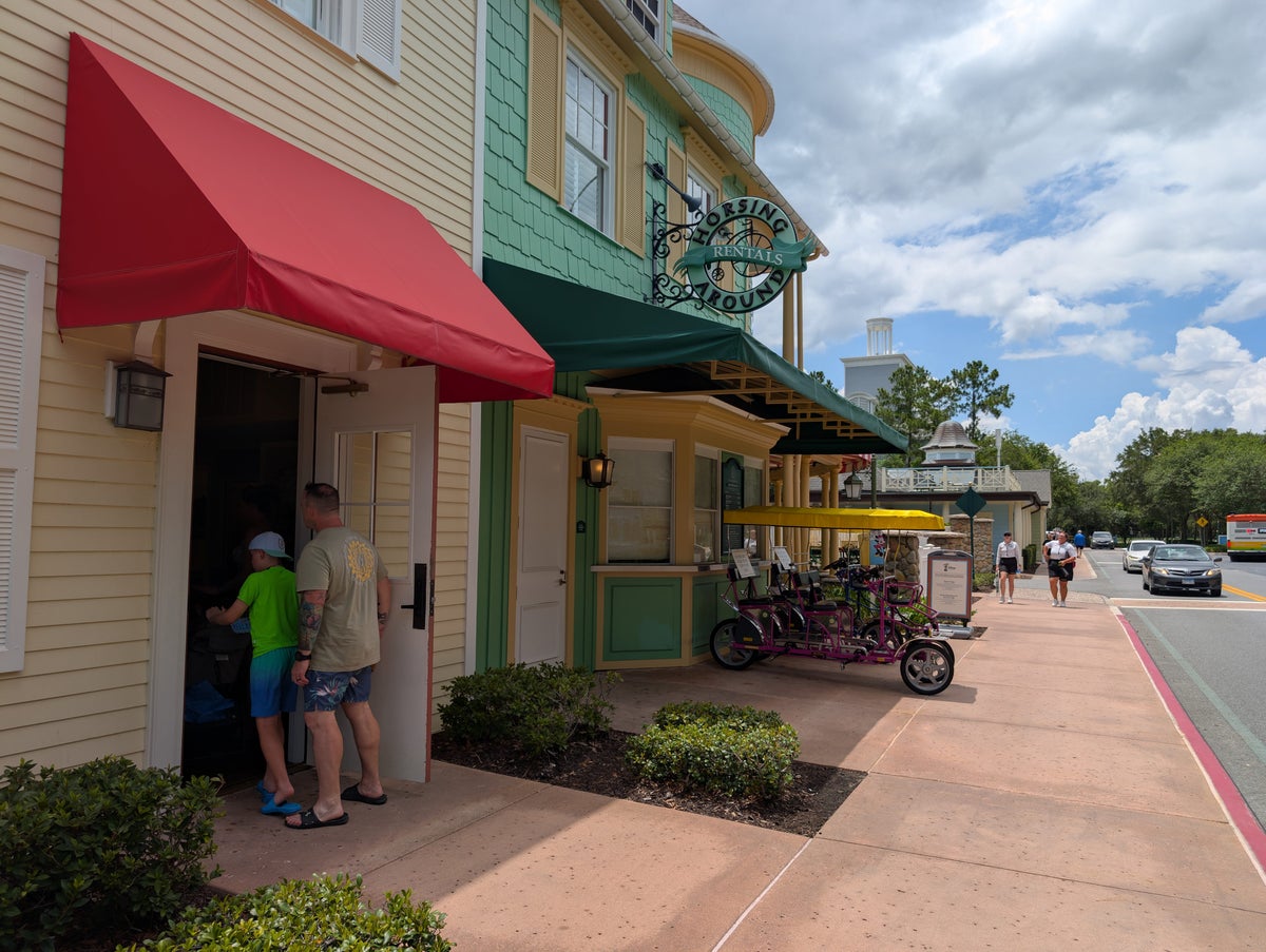 Disney's Saratoga Springs Resort & Spa amenities bike rental
