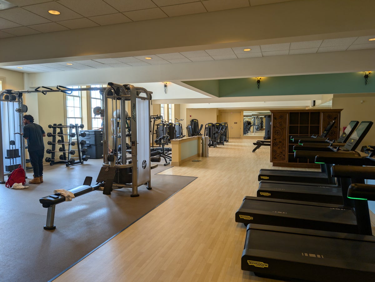 Disney's Saratoga Springs Resort & Spa amenities fitness center weights