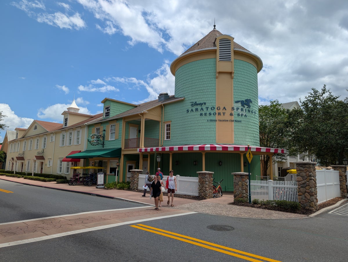 Discover the Magic at Disney’s Saratoga Springs Resort & Spa [Review]