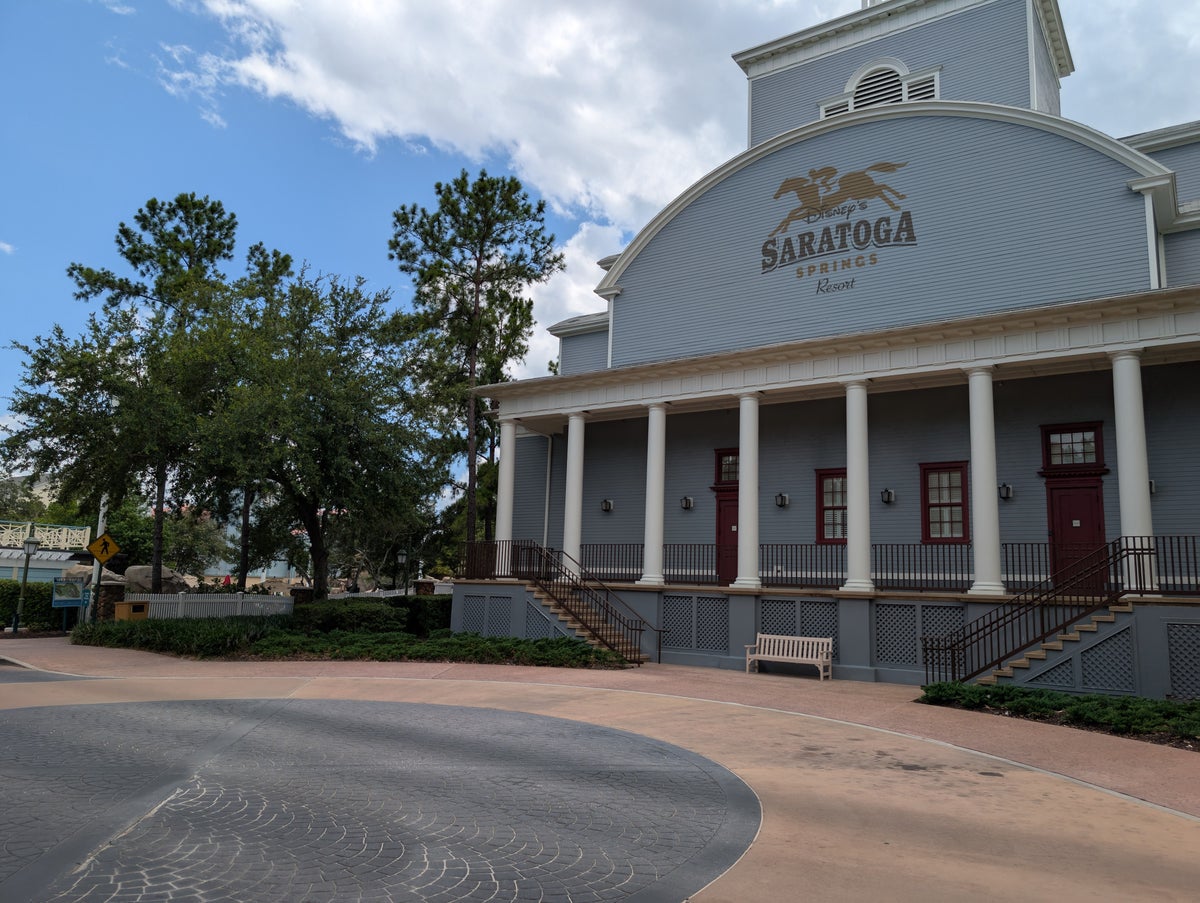 Disney's Saratoga Springs Resort & Spa building