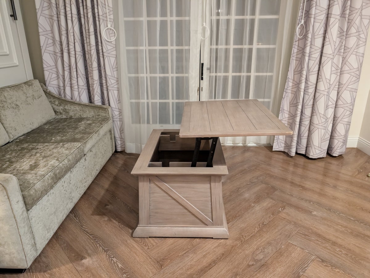 Disney's Saratoga Springs Resort & Spa room adjustable table