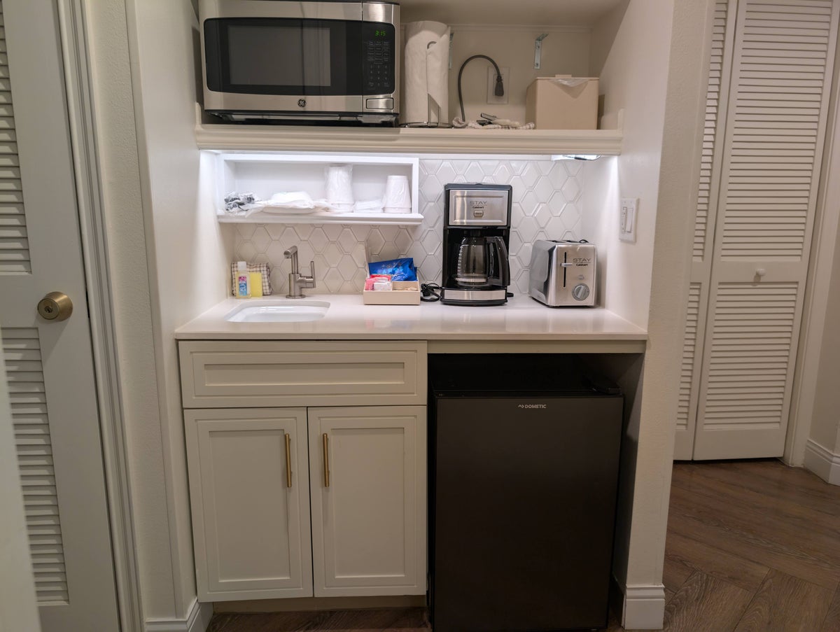 Disney's Saratoga Springs Resort & Spa room mini kitchen