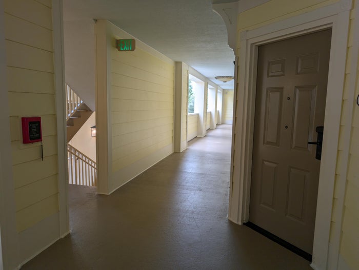 Disney's Saratoga Springs Resort & Spa room outdoor hallway