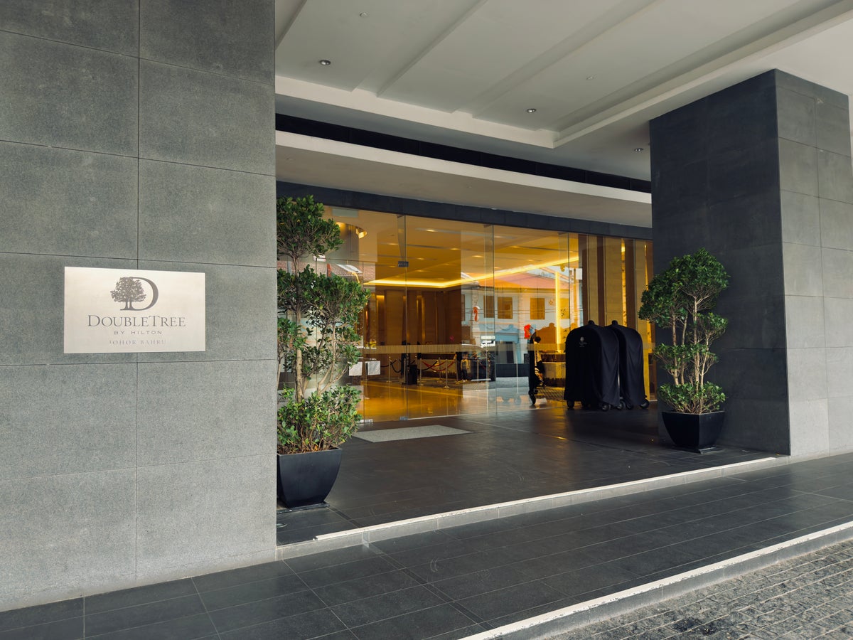 DoubleTree by Hilton Johor Bahru exterior sign