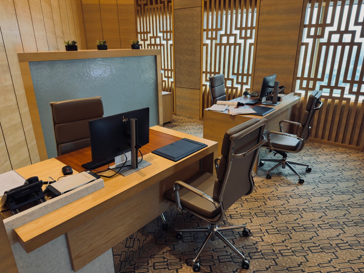 DoubleTree by Hilton Johor Bahru lounge check in 