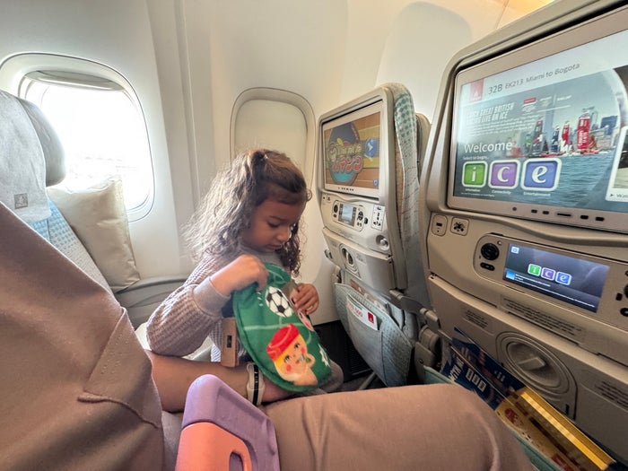 Emirates child amenity kit Emirates child amenity kit