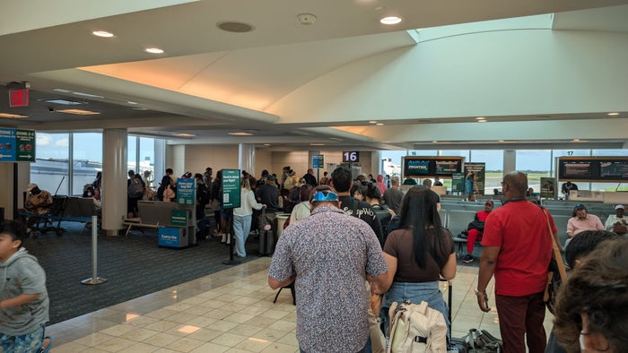 Say Goodbye to Boarding Chaos: Frontier Expands to 7 Groups