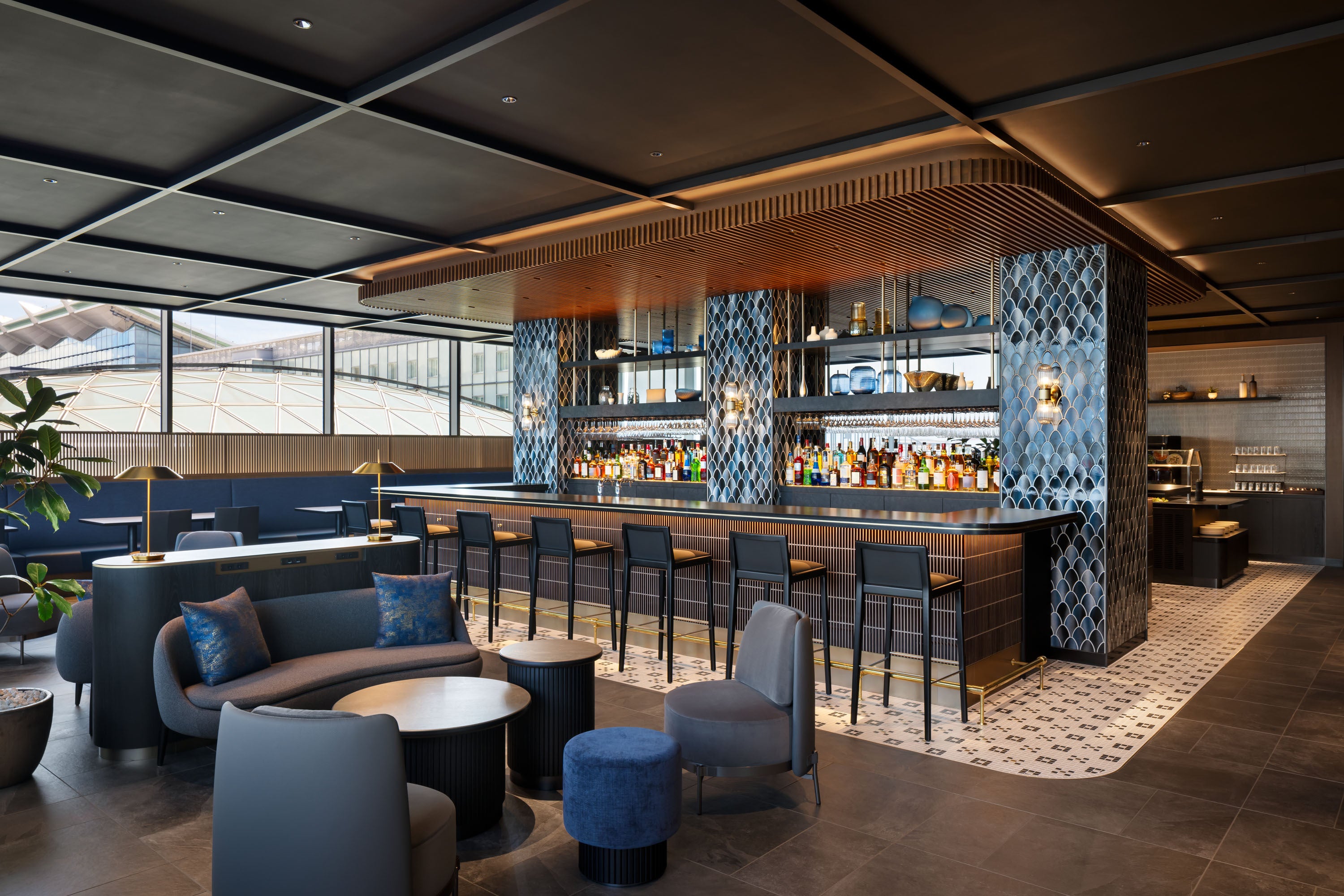HND Centurion Lounge Bar