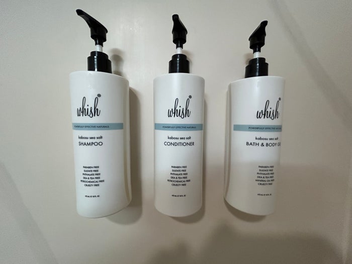 Hotel Gettysburg room 209 bath bottles Hotel Gettysburg room 209 bath bottles
