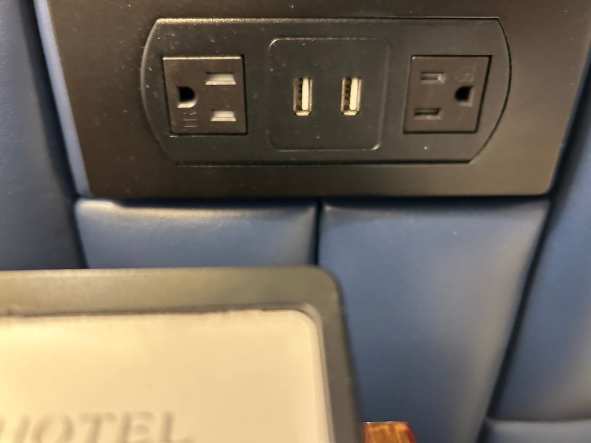 Hotel Gettysburg room 209 outlets