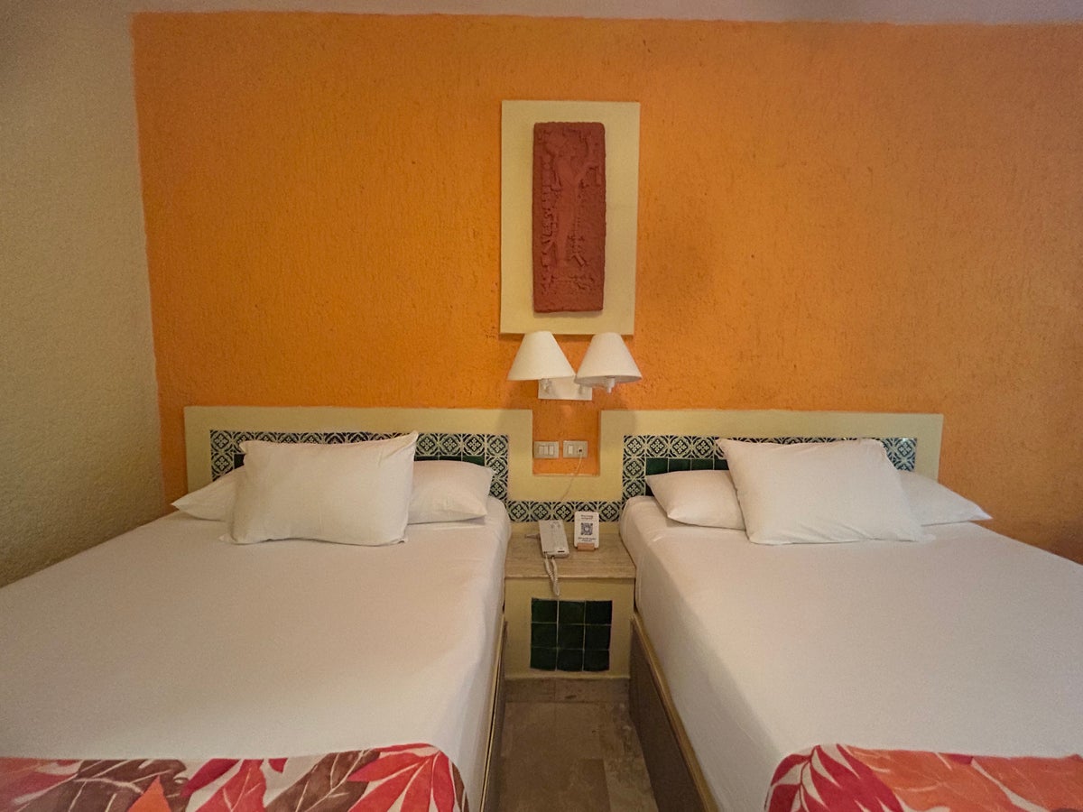 Iberostar Waves Quetzal beds