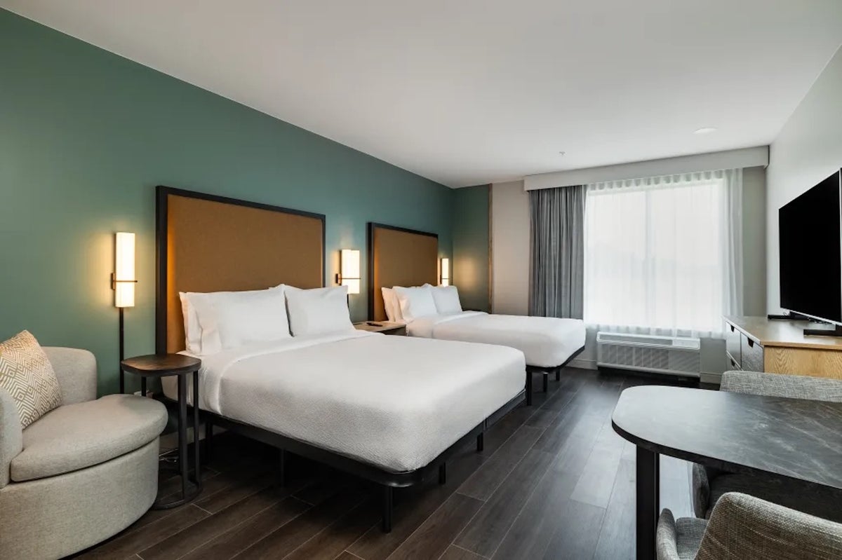 LivSmart Studios by Hilton Tullahoma Guest Room Beds