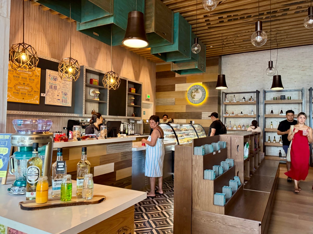 Margaritaville Island Reserve Riviera Maya Coffee Shop