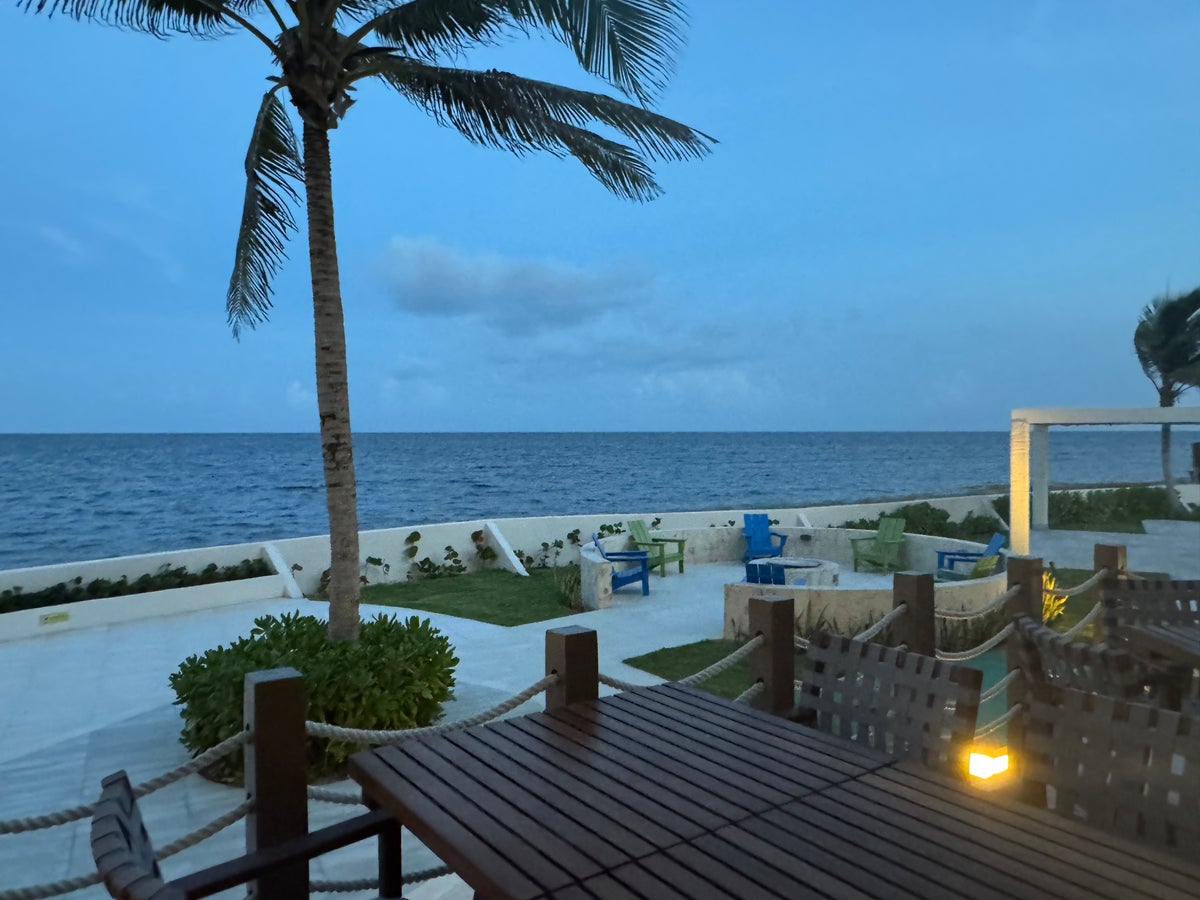Margaritaville Island Reserve Riviera Maya Landshark Outdoor