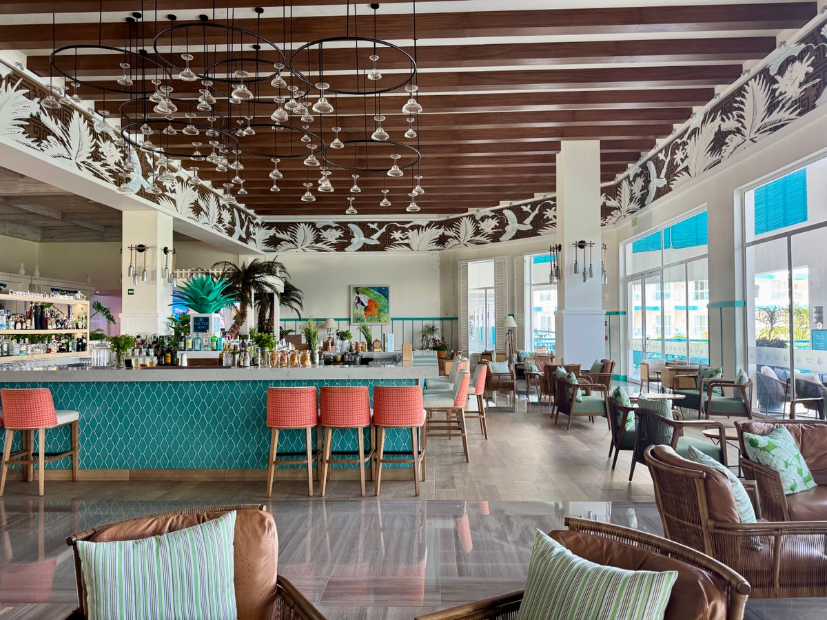 Margaritaville Island Reserve Riviera Maya Salted Rim Bar Lobby