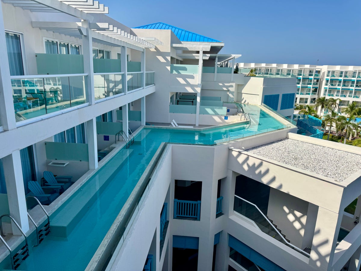 Margaritaville Island Reserve Riviera Maya Swim Up Rooms