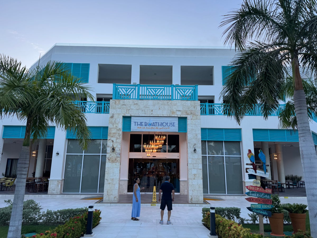 Margaritaville Island Reserve Riviera Maya The Boathouse Buffet