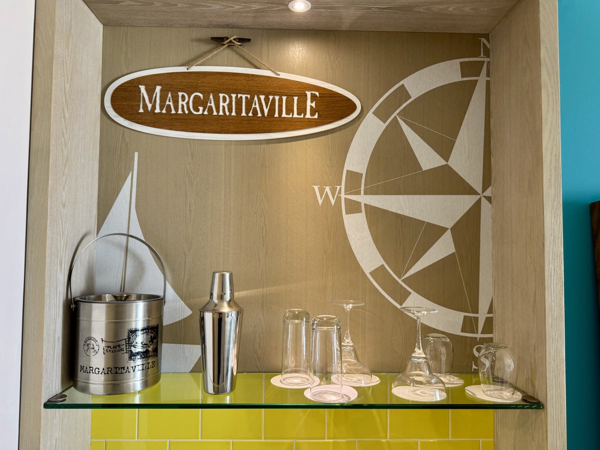 Margaritaville Island Reserve Riviera Maya minibar