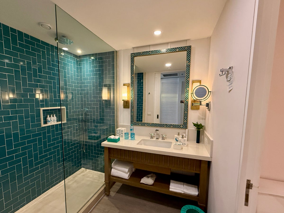 Margaritaville Resort Bathroom
