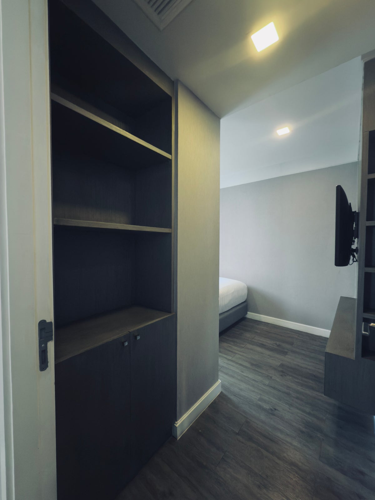 Metropolis Suites Bangkok room first bedroom
