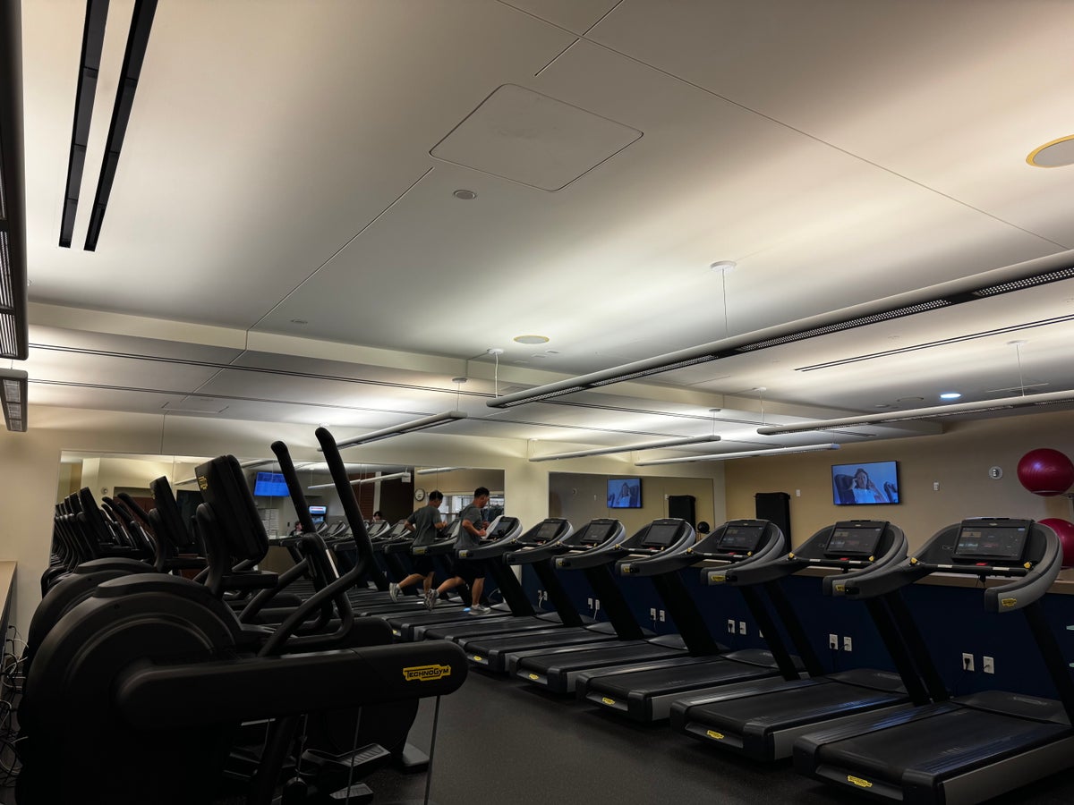 Palazzo Las Vegas gym cardio equipment